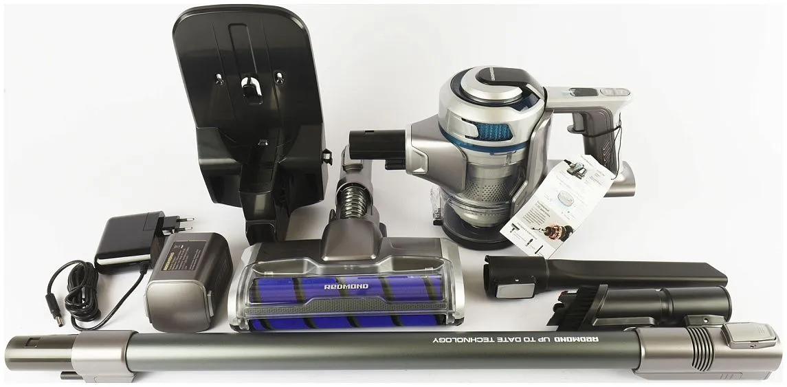 Пылесос REDMOND RV-UR380