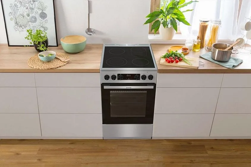 Плита GORENJE GEC5C40XAOT