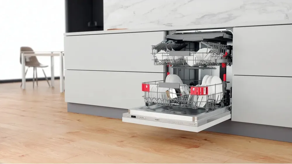 Посудомоечная машина WHIRLPOOL WIO3T226PFG