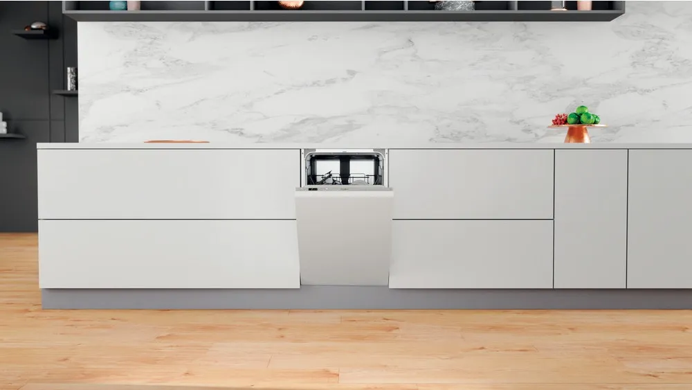 Посудомоечная машина WHIRLPOOL WSIC3M27