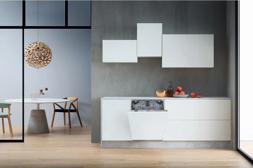 Посудомоечная машина WHIRLPOOL WSIC3M27