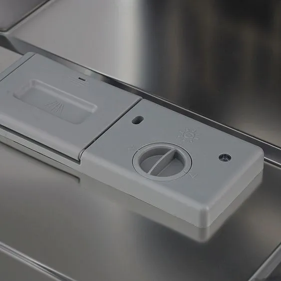 Посудомоечная машина INDESIT DIS C120