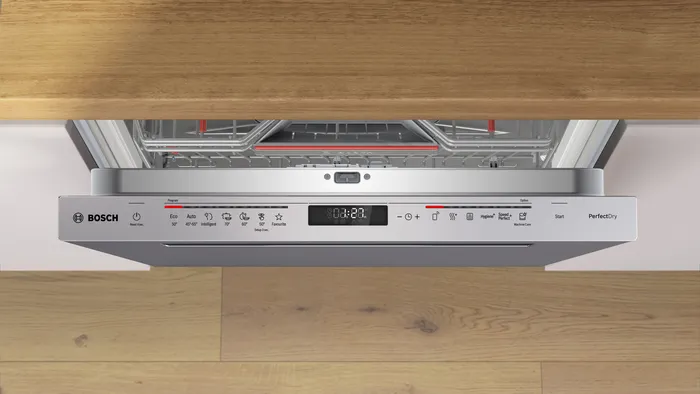 Посудомоечная машина BOSCH SMP6ZCS80S