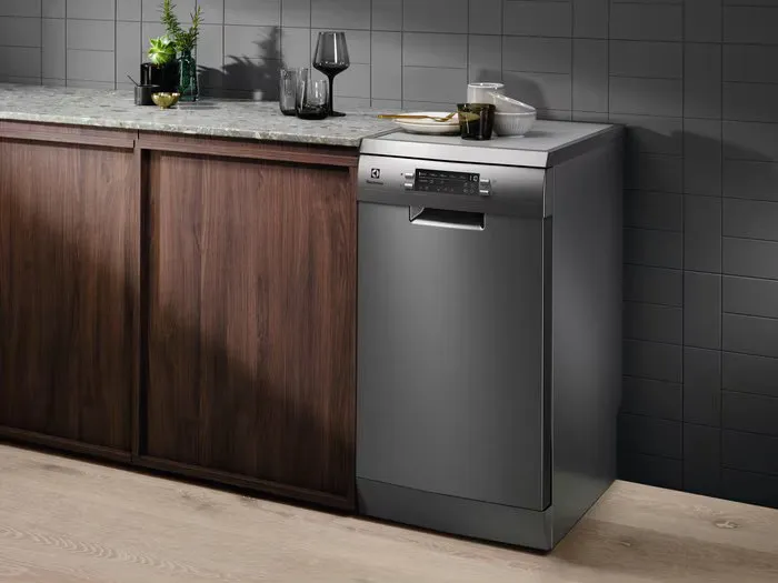 Посудомоечная машина ELECTROLUX ESA63200SX