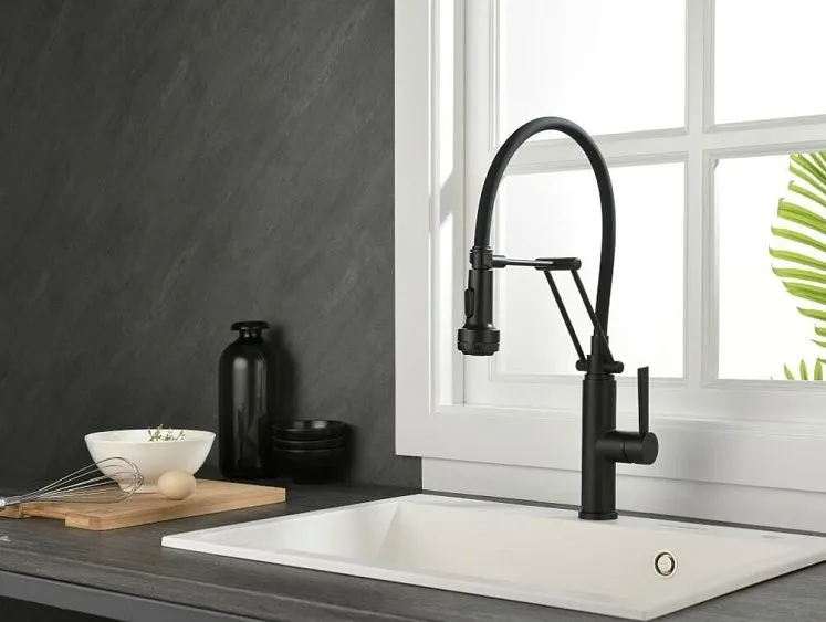 Смеситель EMAR ЕСВ-7012 black