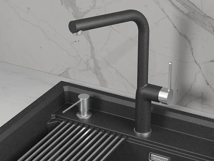 Смеситель GRANULA 9502 черный