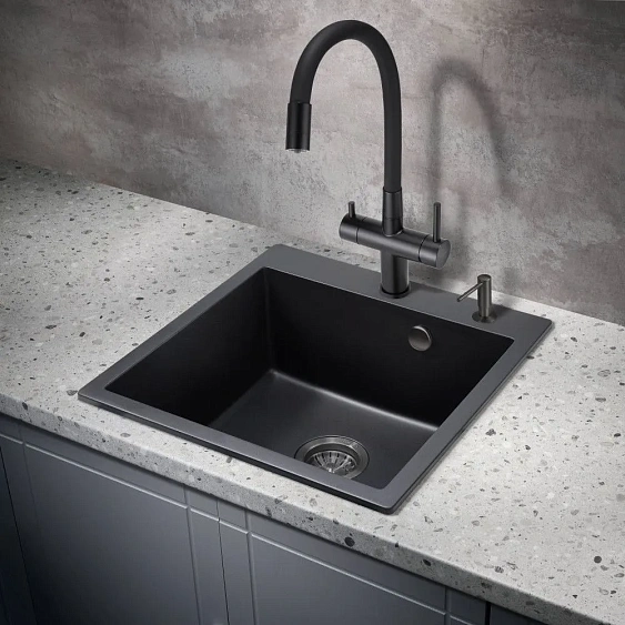 Смеситель MILACIO Ultra MCU.560.TBB Total Black/черный шланг