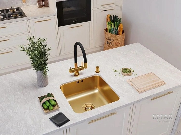 Смеситель EMAR EC-3015 Golden