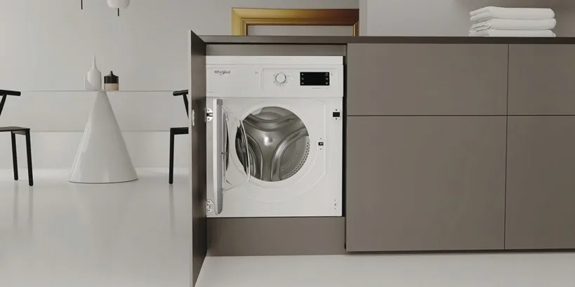 Стиральная машина WHIRLPOOL BIWMWG91485EU