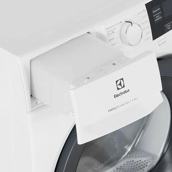 Сушильная машина Electrolux EW8HR359S