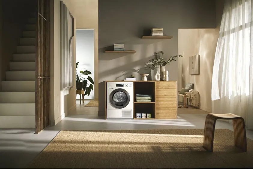 Сушильная машина MIELE TEC645WP