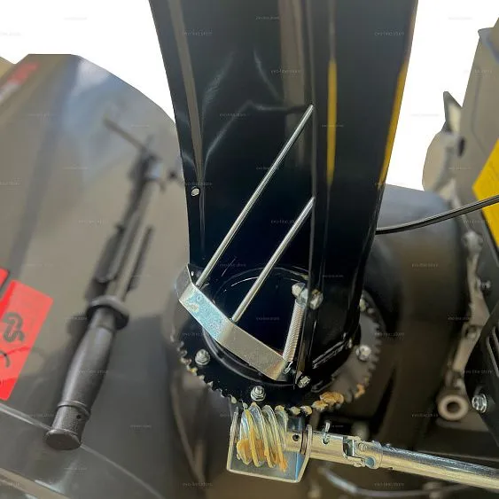 Снегоуборщик EVOLINE SBG 700 LE