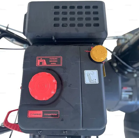 Снегоуборщик EVOLINE SBG 700 LE