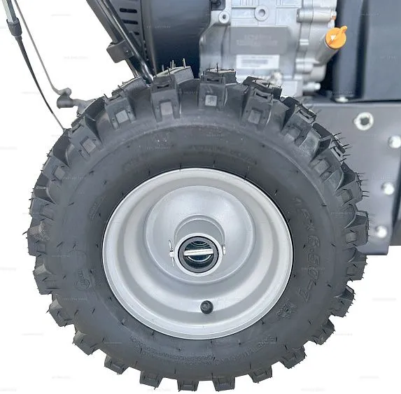 Снегоуборщик EVOLINE SBG 760 LE