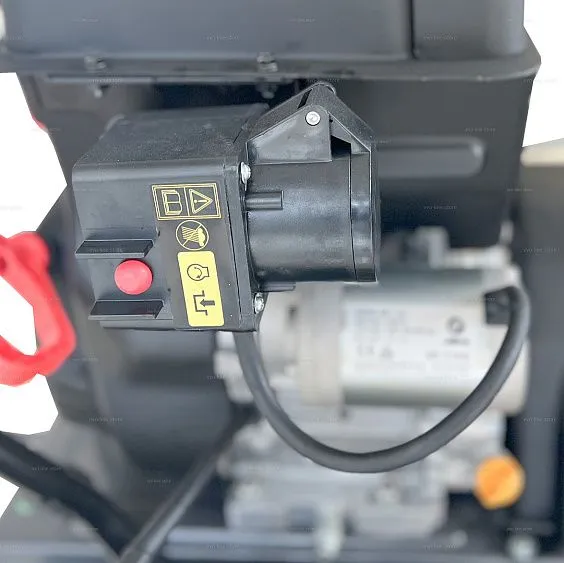 Снегоуборщик EVOLINE SBG 760 LE