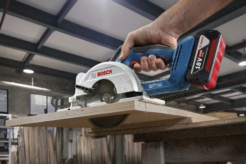 Циркулярная пила BOSCH GKS 18V-51 06019M3122