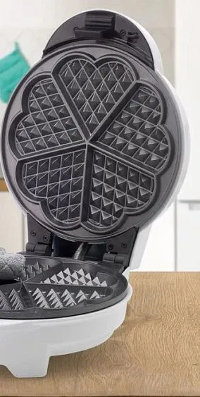 Вафельница GORENJE WM701W