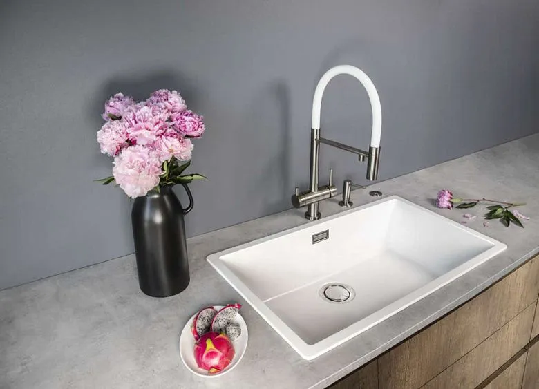 Сменный гибкий шланг OMOIKIRI OT-01 AZ (4996044)