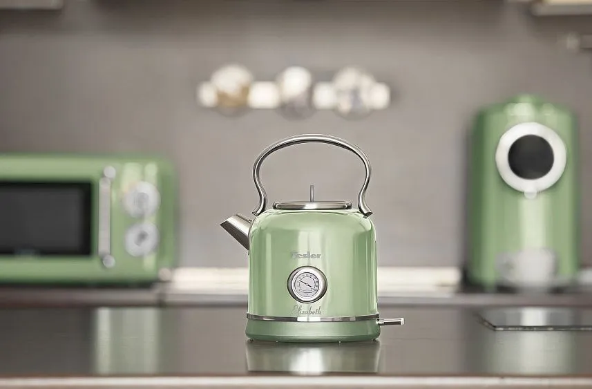 Чайник TESLER KT-1745 GREEN
