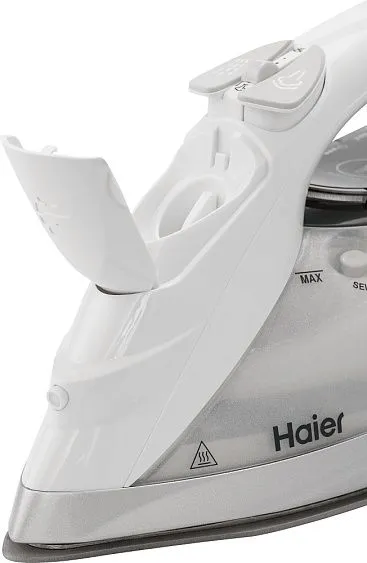 Утюг HAIER HI-600