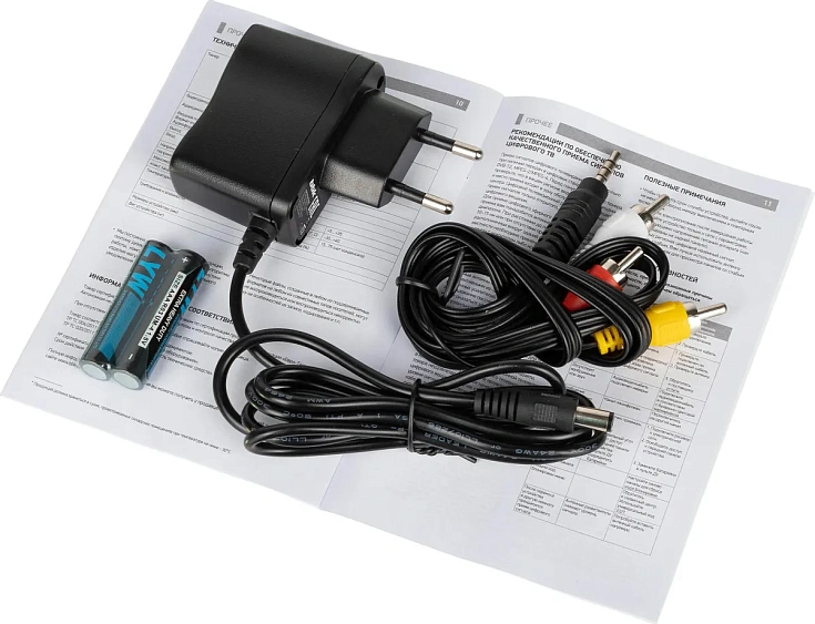 Ресивер BBK SMP025HDT2 черный