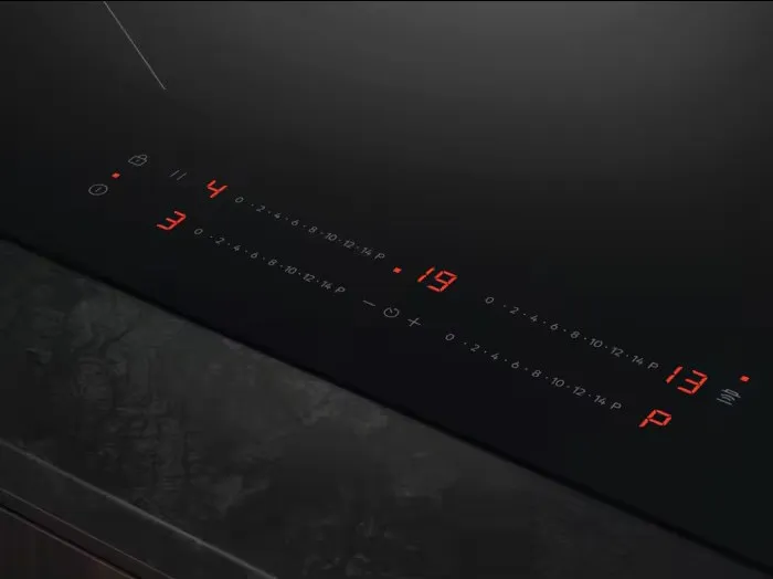 Варочная поверхность AEG TO64IC00FB