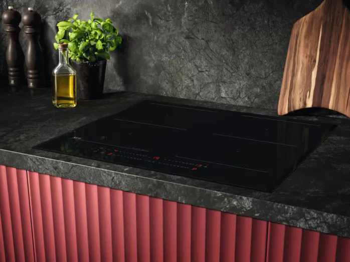 Варочная поверхность AEG TO64IM00FB