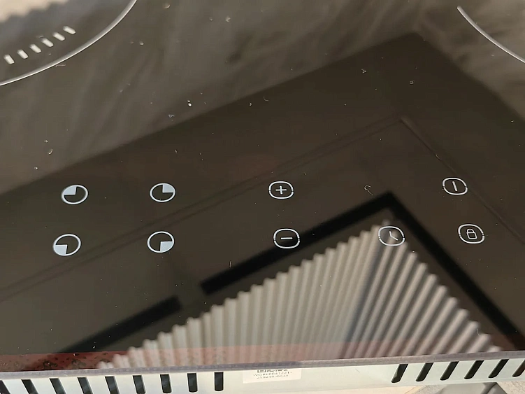 Варочная поверхность KANZLER KI 017 S