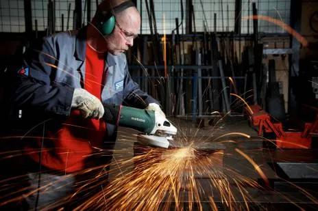 Шлифмашина Metabo W 24-230 MVT 606467000