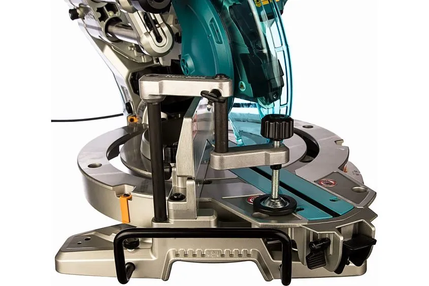 Пила торцовочная Makita LS1019L