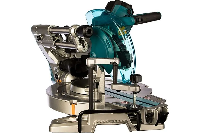 Пила торцовочная Makita LS1019L
