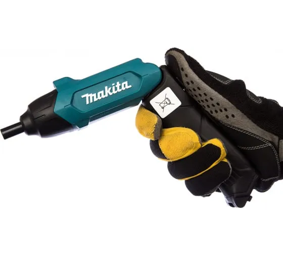 Отвертка аккумуляторная Makita DF001DW